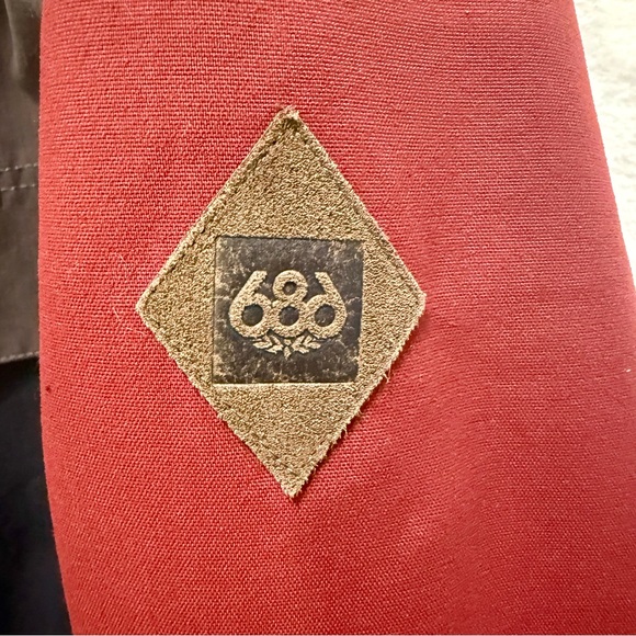 686 Parklan Anorak snowboarding jacket - Picture 6 of 13